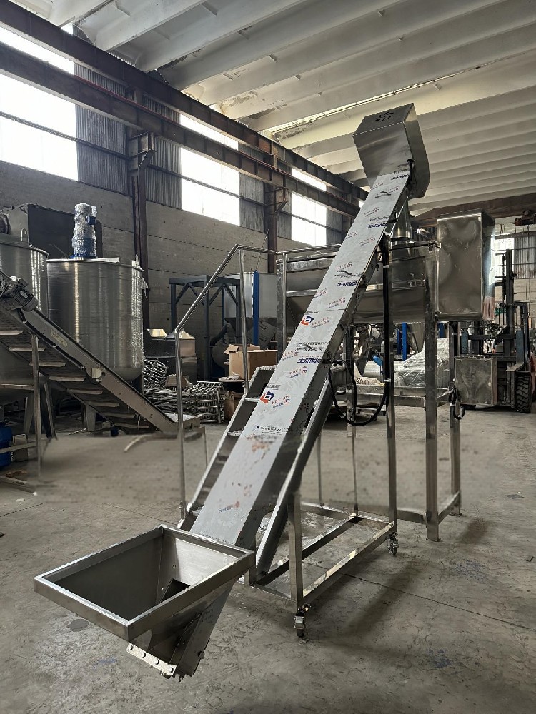 U型螺桿提升機(jī)生產(chǎn)廠家-螺旋提升機(jī)專業(yè)定制-免費(fèi)設(shè)計(jì)